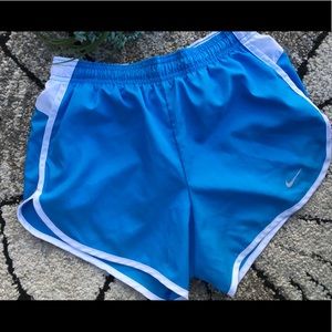 ❤️🌈🍀Nike Dri-Fit Blue White Built in shorts